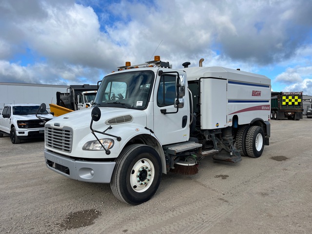 2013 Elgin Whirlwind MV on 2014 Freightliner M2 106 Sweeper Truck 2013 Elgin Whirlwind MV on 2014 Freightliner M2 106 Sweeper Truck