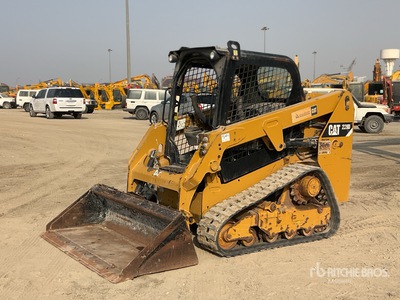 2020 Cat 239D Compacte Schranklader