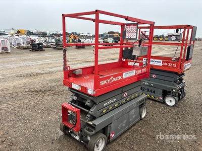 2014 Skyjack SJIII3219 Electric Scissor Lift