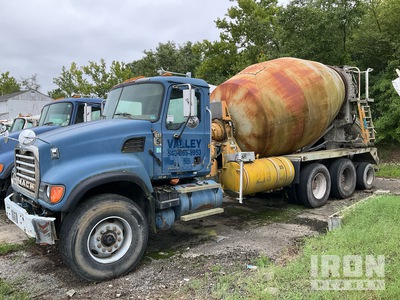 2004 Mack CV713 8x4 Mixer Truck