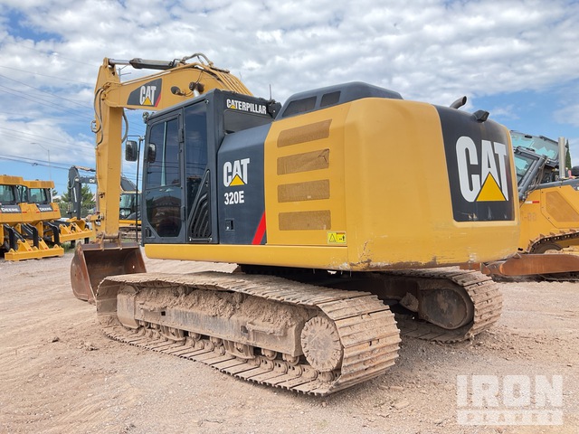 EXCAVADORA 2013 CATERPILLAR 320EL