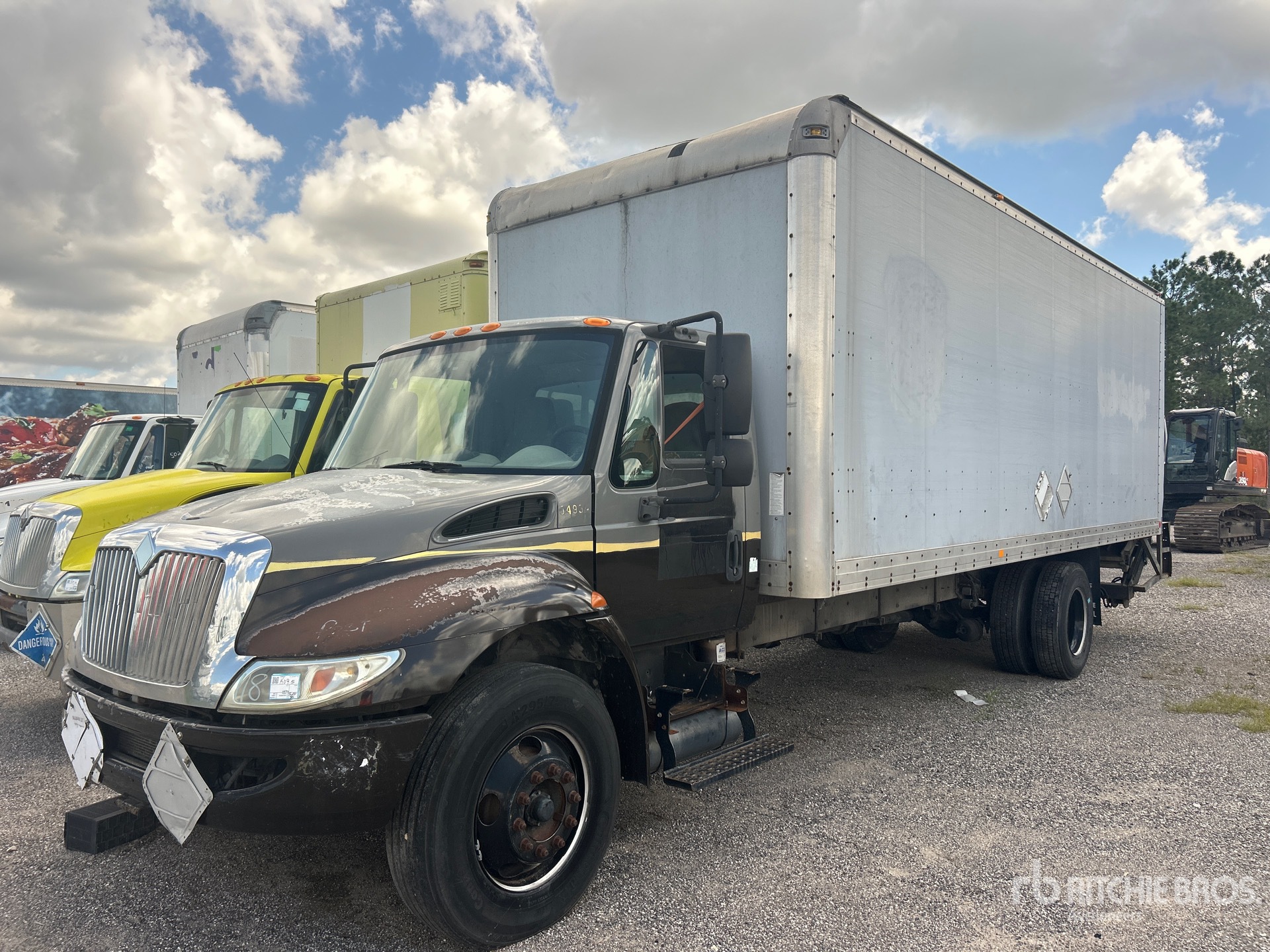 2008 International 4300 Van Truck