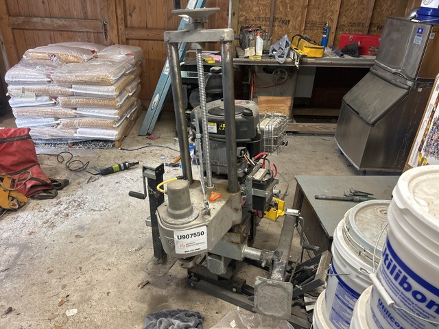 Kor-It EK-1716-G17 Truck Mounted Core Drill Kor-It EK-1716-G17 Truck Mounted Core Drill