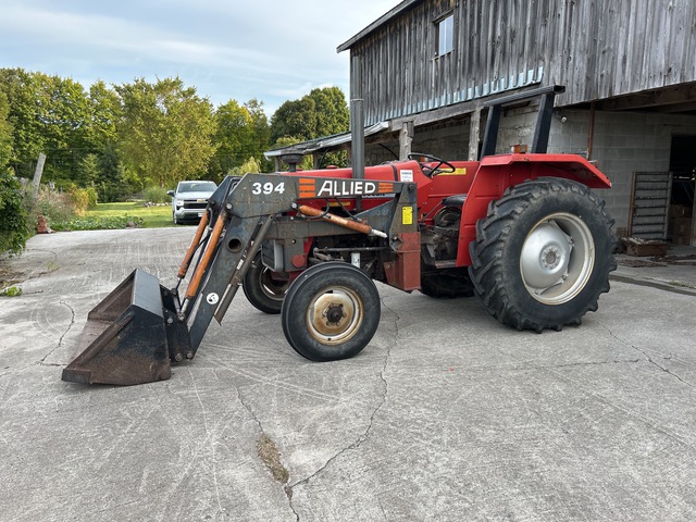 1992 Massey Ferguson 231 2WD Tractor 1992 Massey Ferguson 231 2WD Tractor