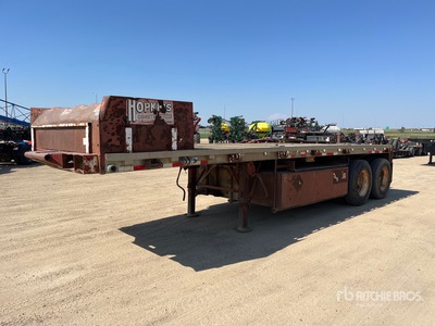 1986 Wilson 27 ft T/A Remorque à plateau