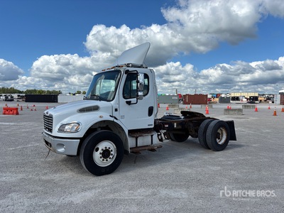 2007 Freightliner M2 106 4x2 Day Cab Prime Mover