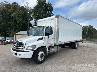 2022 Hino L6 4x2 Van Truck