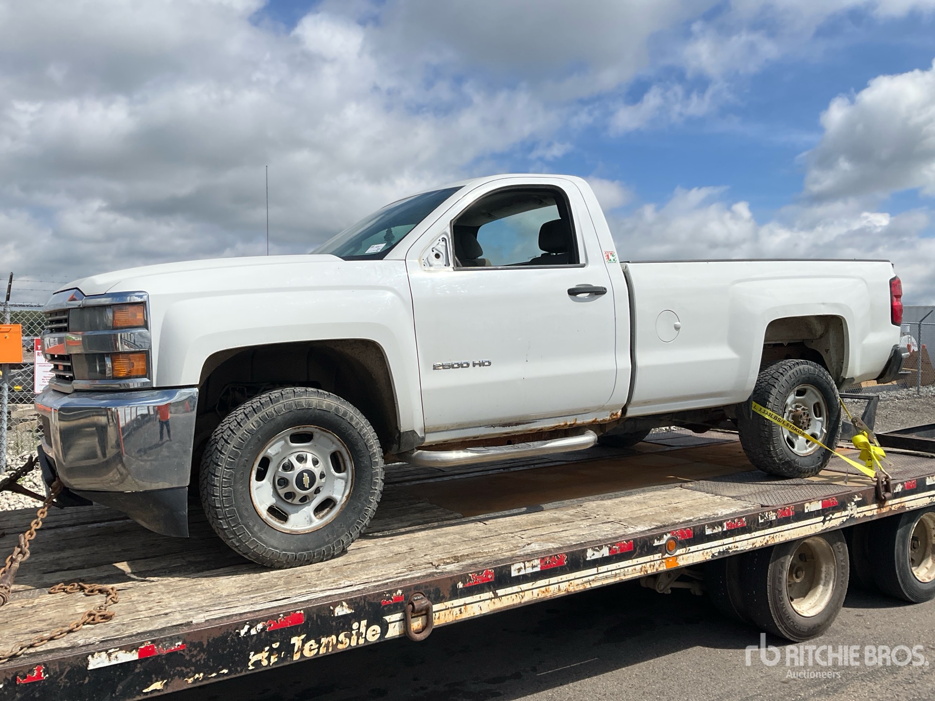 2015 Chevrolet Silverado 2500HD 4x2 Pickup