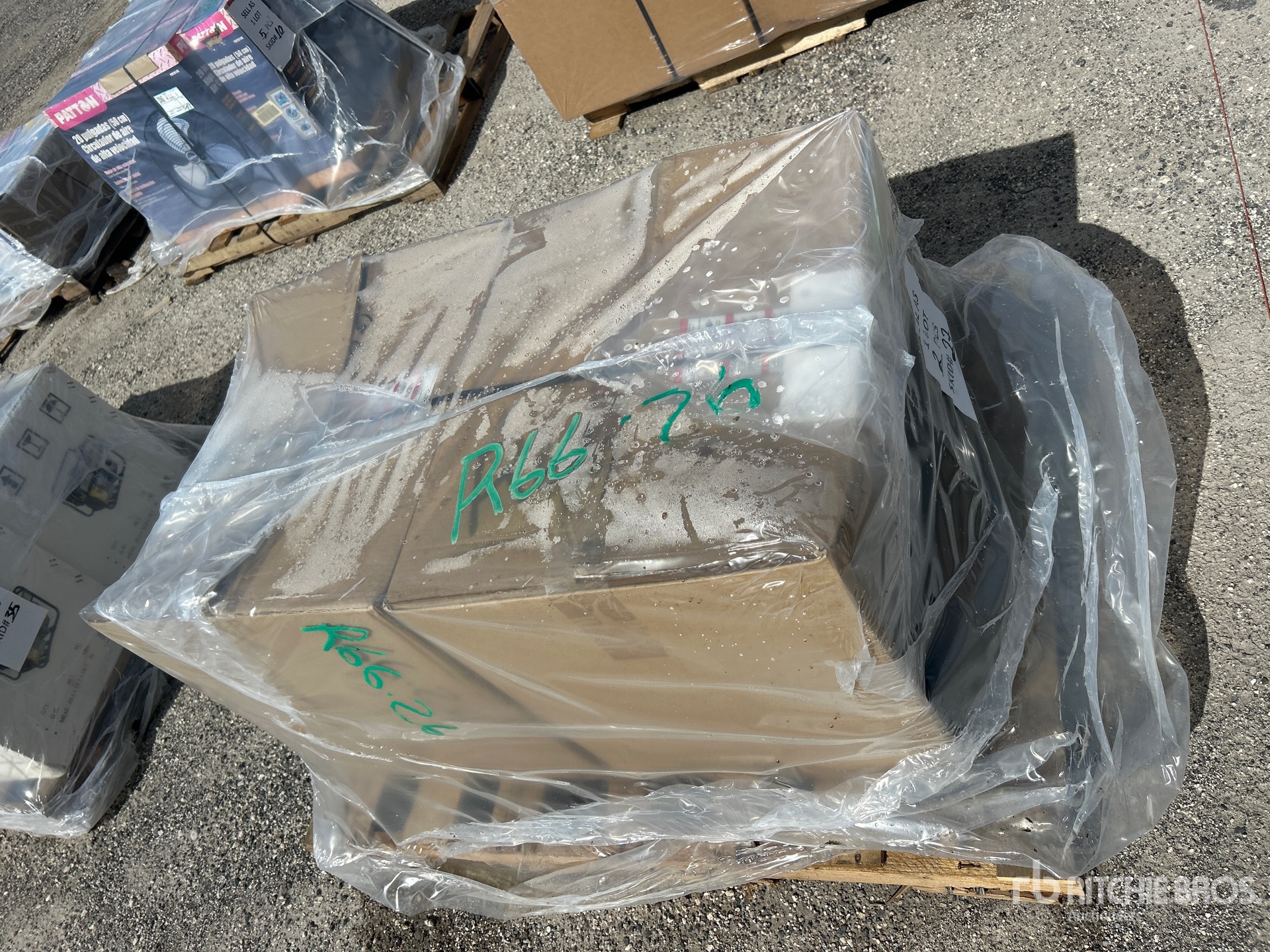 Quantity of (2) Generac 3600 Watt Generator Set