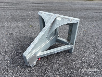 Fliegl Recording: Manitou; Load capacity: 4to Telehandler Lifting Hook (Unused)