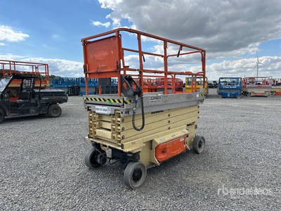 2013 JLG 3246ES Electric Scissor Lift