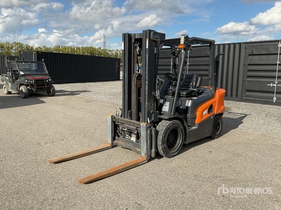 2022 Doosan D30NXS 3000 kg Chariot Élévateur
