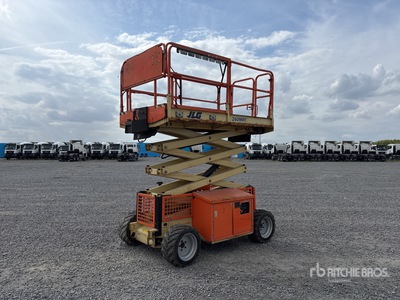2016 JLG 260MRT 4x4 Diesel Scissor Lift