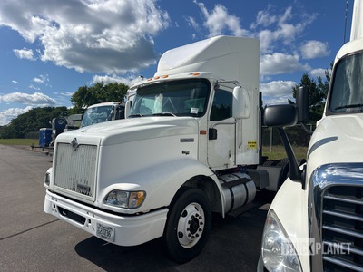 2001 International 9100 6x4 T/A Day Cab Truck Tractor (Inoperable)