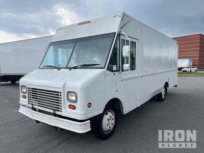 2004 Freightliner MT35 4x2 Step Van