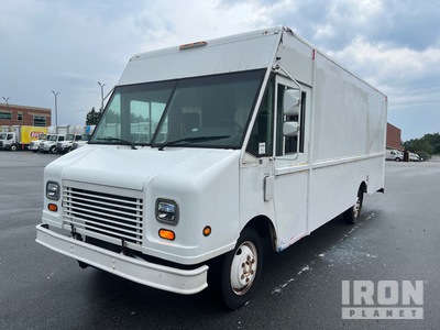 2004 Freightliner MT35 4x2 Step Van
