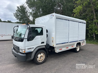 2008 Ford Low Cab Forward 550 4x2 6 Bay Beverage Truck