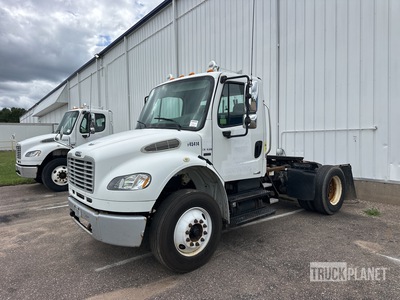 2006 Freightliner M2 106 4x2 S/A Day Cab Truck Tractor