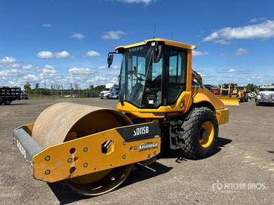 2021 Volvo SD115B Rodillo compactador
