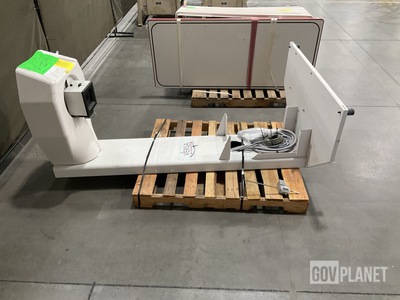 Summit InnoVet Versa Veterinary X-Ray System