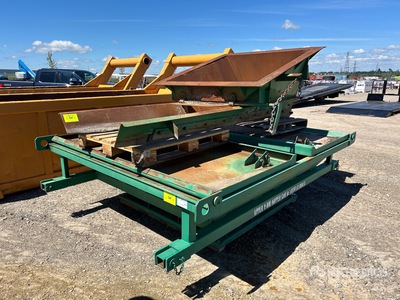 McCloskey 4 ft 5 in x 4 ft 5 in Aggregate Hopper