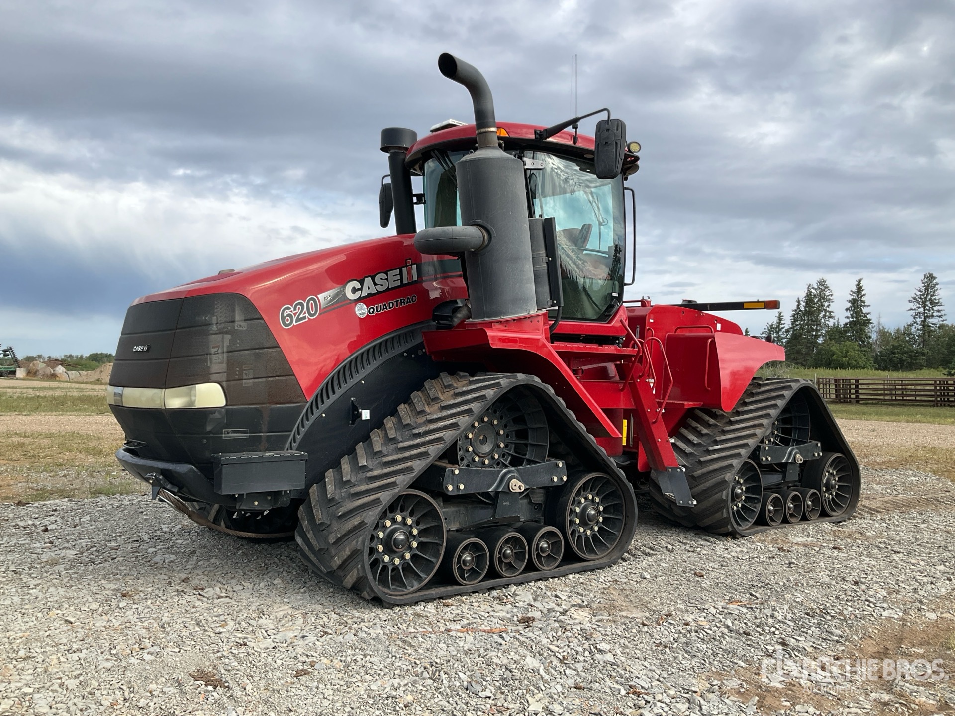 2016 Case IH 620 Quadtrac Track Tractor