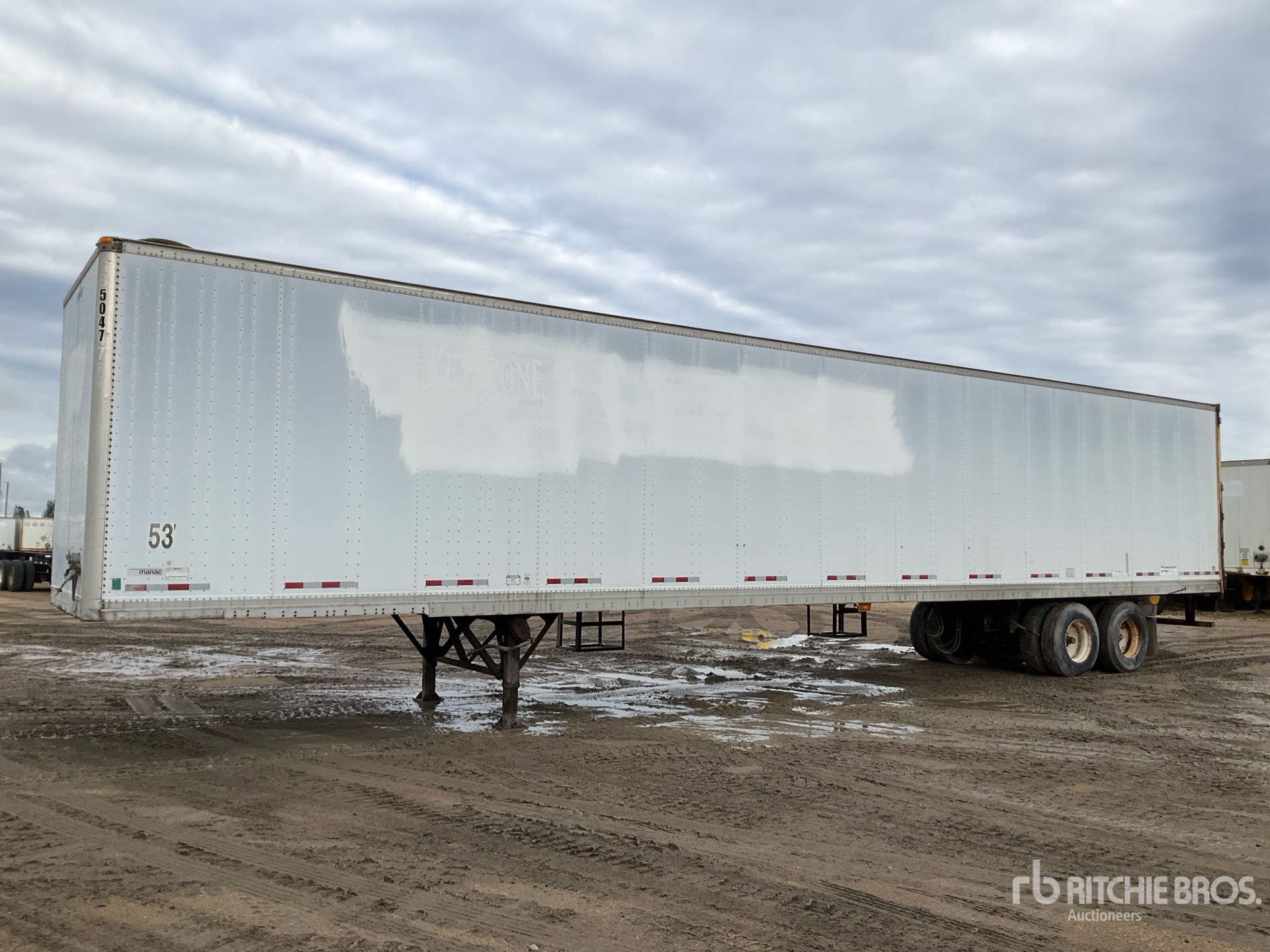 2004 Manac Van Trailer
