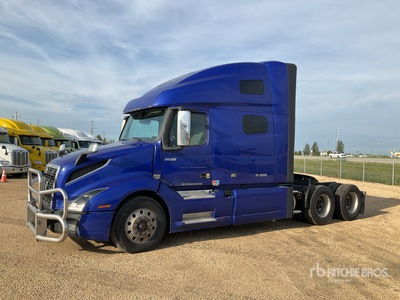 2019 Volvo Sleeper Truck Tractor (Inoperable)