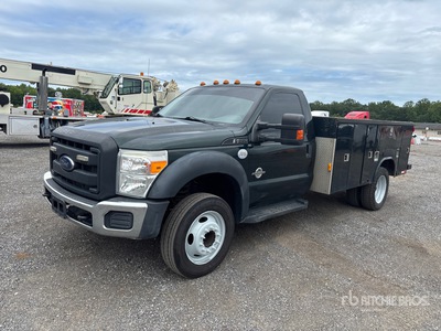 2016 Ford F-550 XL 4x2 Utility Truck