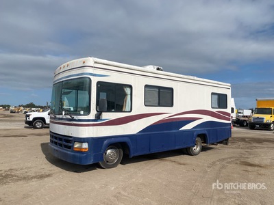 1999 Fleetwood Workhorse Motor Home