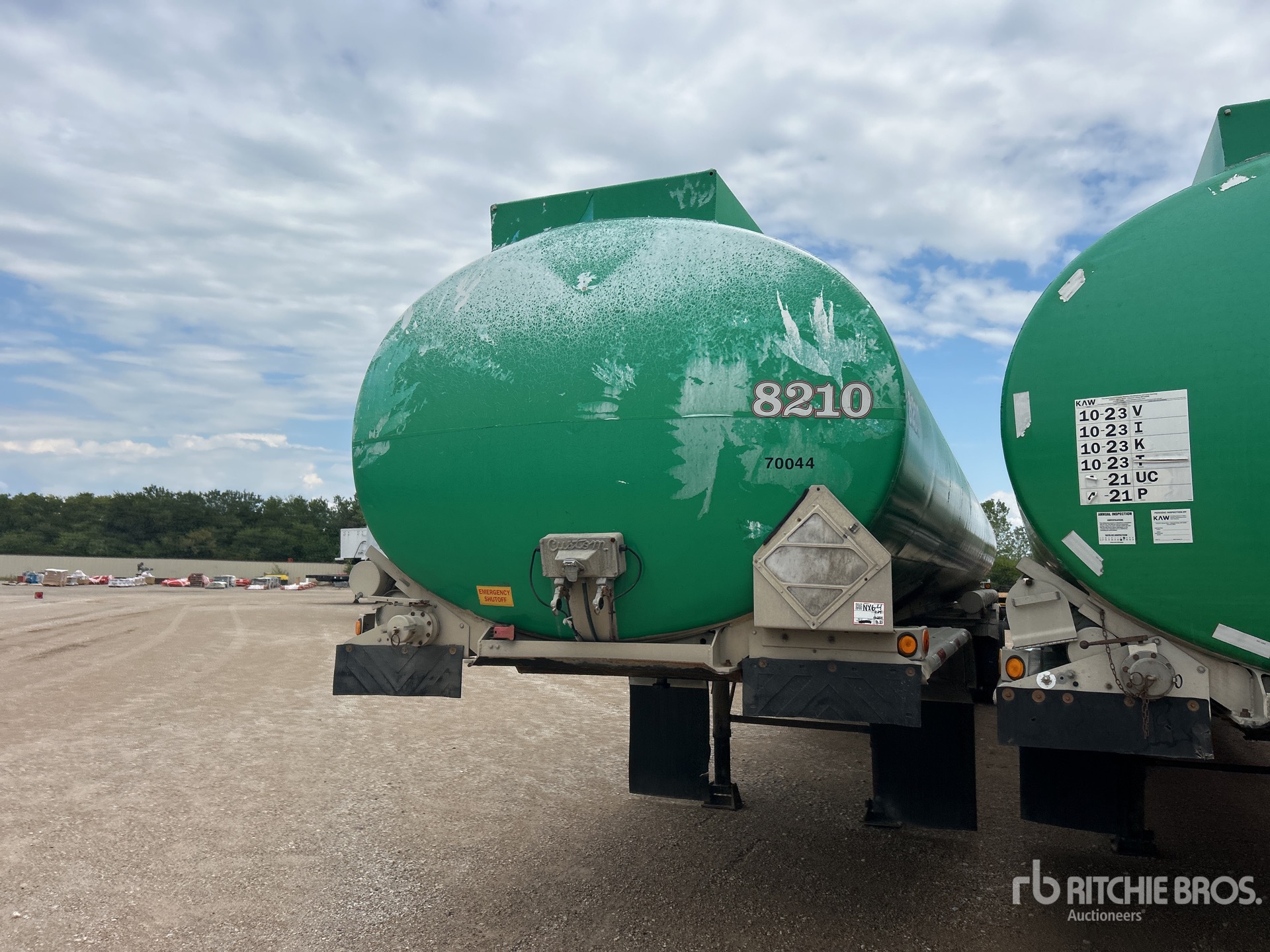 1996 CUSTOM QUIP T/A Tanker Trailer