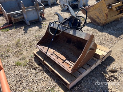 Brandt 41 in Q/C Hydraulic Tilting Hydronic tilting Baggerlöffel - Fits John Deere 50D