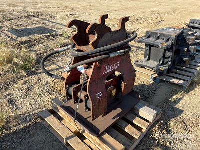 Allied 24 in Q/C Hydraulic Plate Compactor