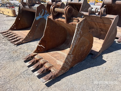 45 in Digging Excavator Bucket - Fits Linkbelt 330LX