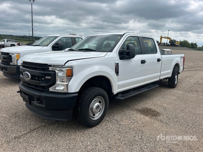 2022 Ford F-250 4x4 Crew Cab Pickup (Inoperable)