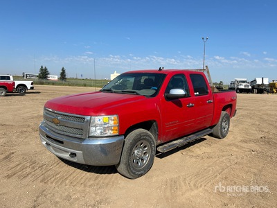 2013 Chevrolet 1500 LS 4x4 Crew Cab Pickup
