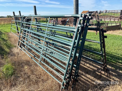 Quantity of (6) Hi-Hog 10 ft Livestock Panel
