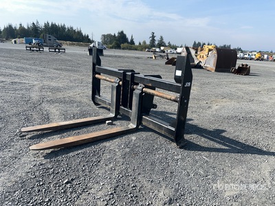 JRB 71 in Q/C Wheel Loader Forks