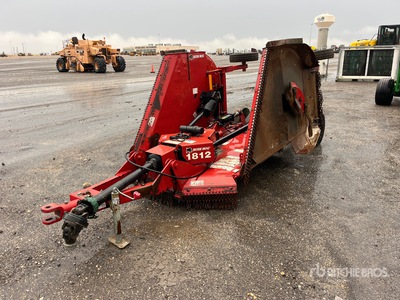 2019 Bush Hog 1812 12 ft Pin hitch Batwing Broyeur a Lame