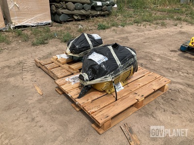 (1) Baldor EM4109T Electric Motor & (1) Baldor ECP82334T-4 Electric Motor