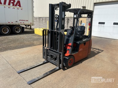 Linde E20-36V 4000 lb Electric Forklift