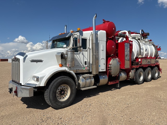 2011 Westech on 2011 Kenworth T800 8x6 Sleeper Vacuum Excavator Truck 2011 Westech on 2011 Kenworth T800 8x6 Sleeper Vacuum Excavator Truck