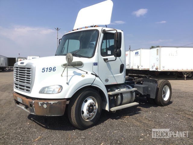CAMIóN 2016 FREIGHTLINER