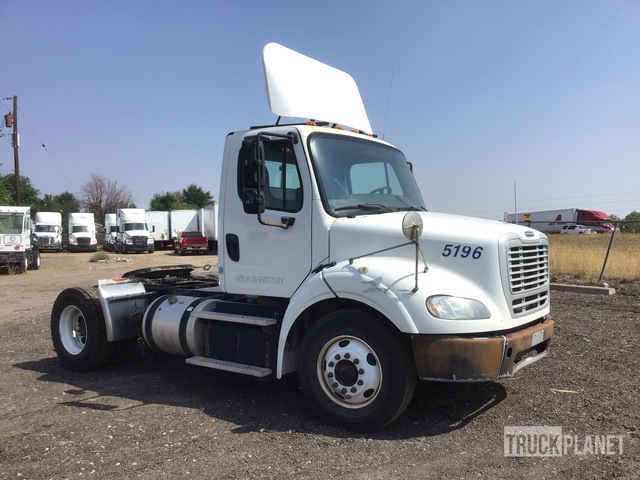 CAMIóN 2016 FREIGHTLINER