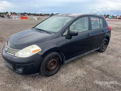 2007 Nissan Versa Automobile