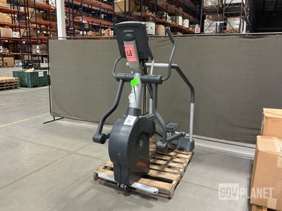 Life Fitness CLSL Elliptical