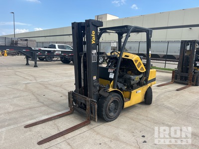 2014 (unverified) Yale GDP060VXNYSE087 5750 lb Pneumatic Tire Forklift (Inoperable)