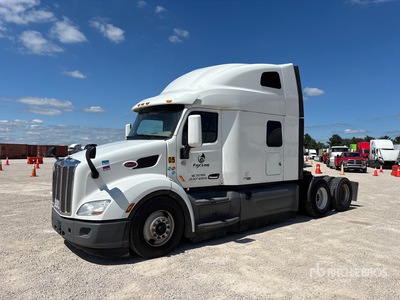 2019 Peterbilt 579 6x4 Cabeza Tractora Cabina Dormitorio