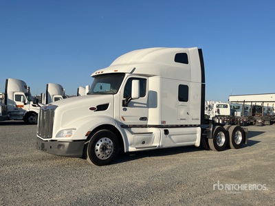 2019 Peterbilt 579 6x4 T/A Sleeper Truck Tractor