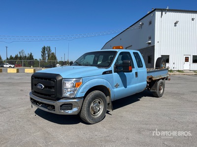 2011 Ford F-350 4x2 Extended Cab Pickup